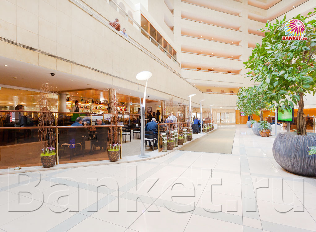 Атриум Crowne Plaza Moscow — фото 14