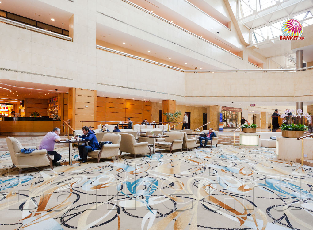 Атриум Crowne Plaza Moscow — фото 17