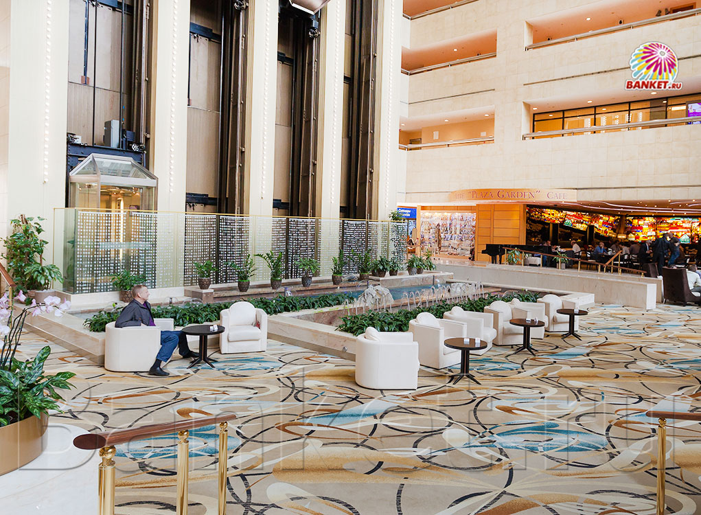 Атриум Crowne Plaza Moscow — фото 23
