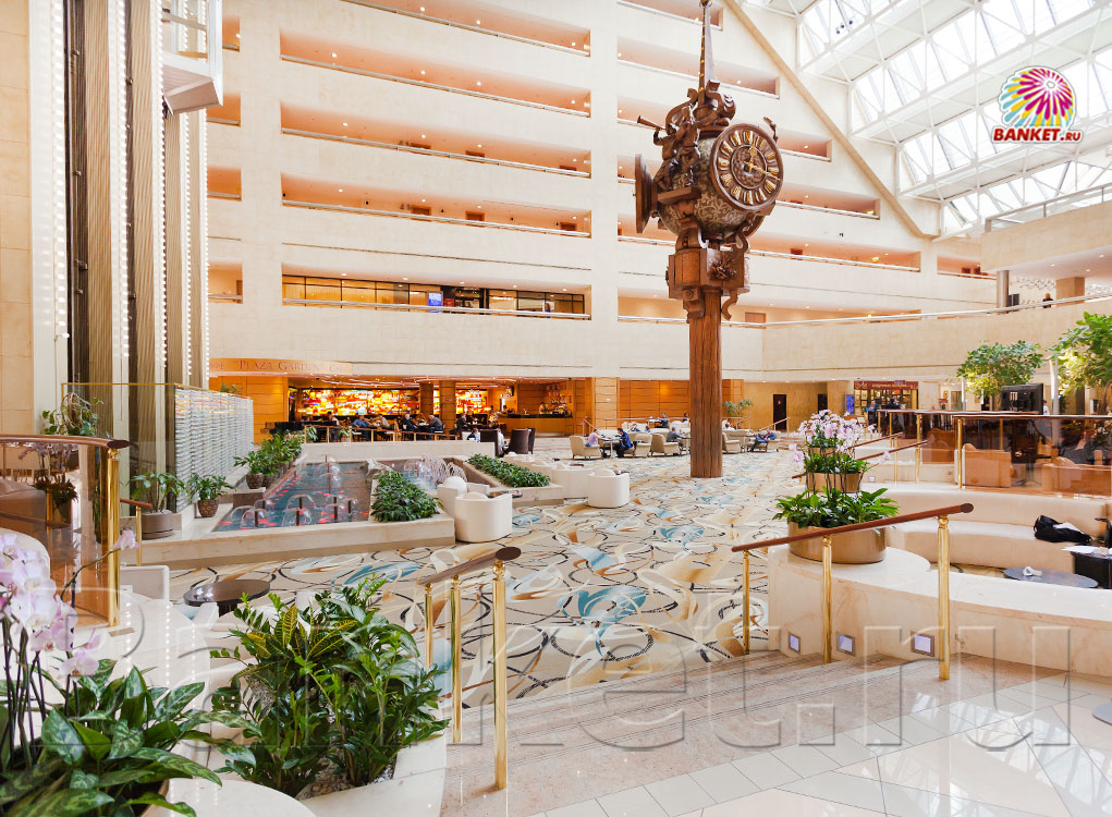 Атриум Crowne Plaza Moscow — фото 25