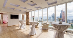 Залы City Lounge, Premier Lounge, Queen's Lounge, Private Lounge — подробнее о зале