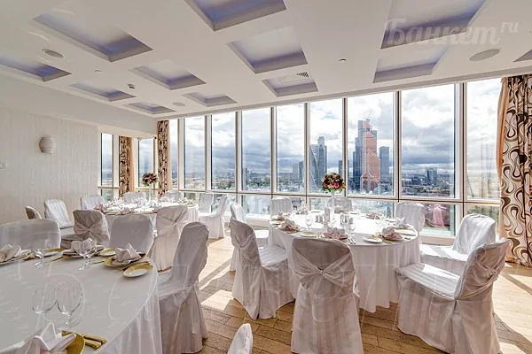 Центр Международной Торговли, Залы City Lounge, Premier Lounge, Queen's Lounge, Private Lounge — фото