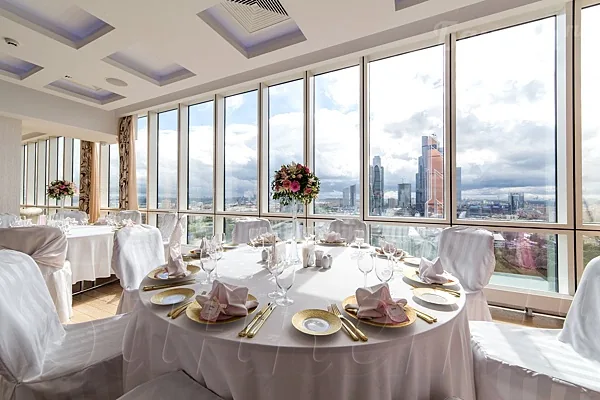 Центр Международной Торговли, Залы City Lounge, Premier Lounge, Queen's Lounge, Private Lounge — фото