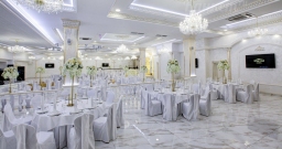 Большой зал — интерьер зала