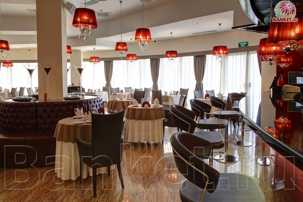 Ресторан Talk of the Town — Основной зал ресторана, фото банкетного зала