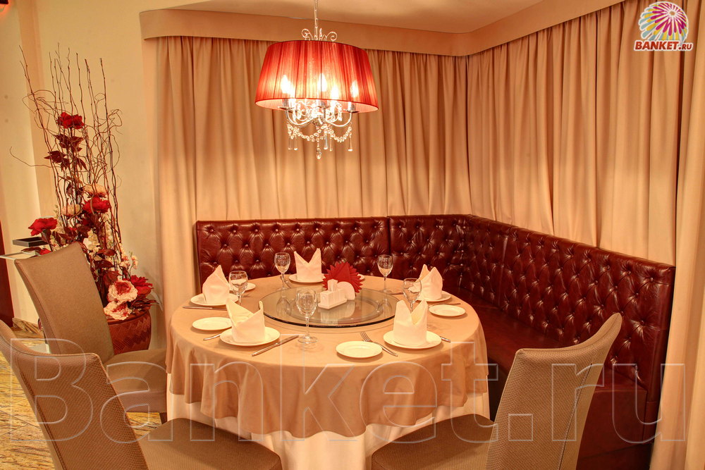 Основной зал ресторана — фото 18