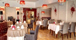 Основной зал ресторана — фото 4