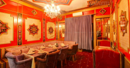 Восточная комната — интерьер зала