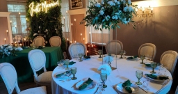 Зал Хюгге — интерьер зала