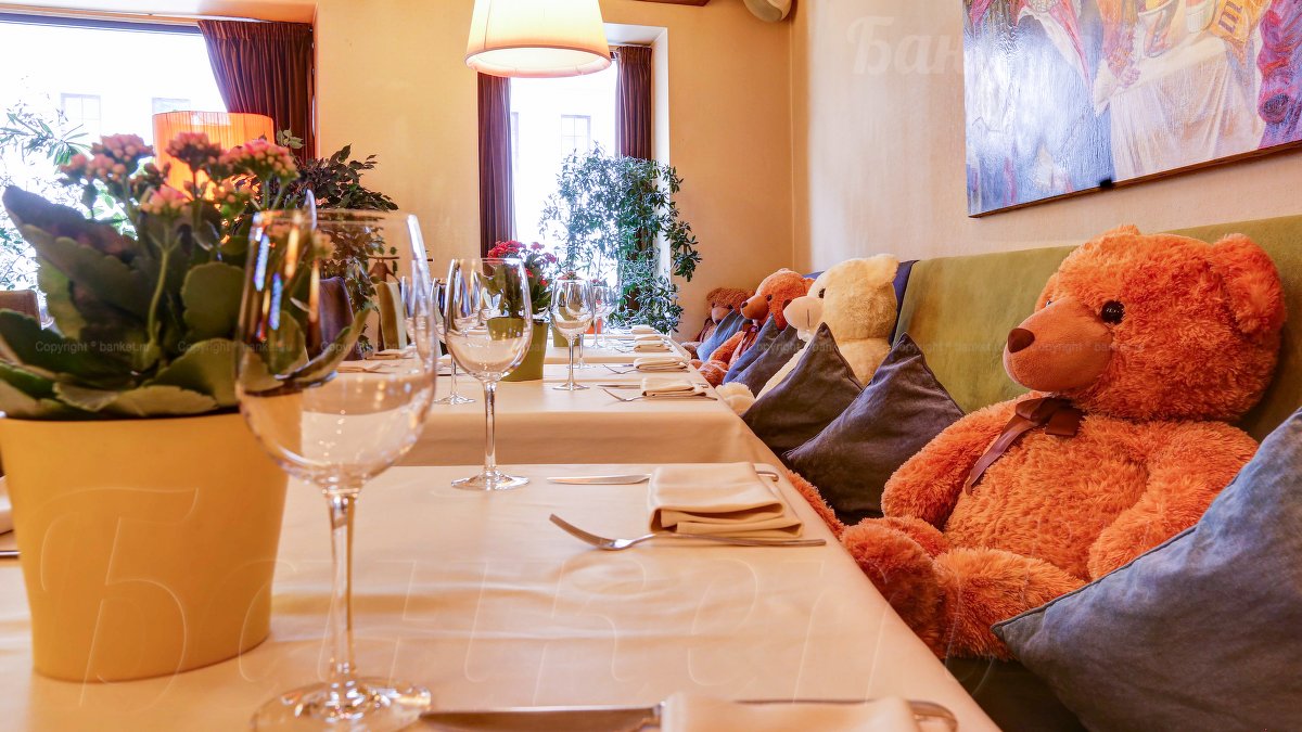 Большой зал — Кафе Буфет