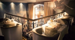 Зал на 2 этаже — подробнее о зале