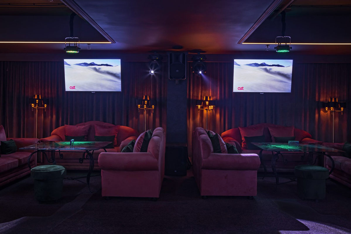 Зал Маэстро — Мариус