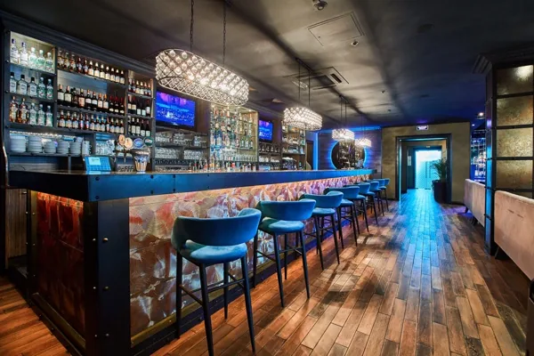 Большой зал — подробнее о зале