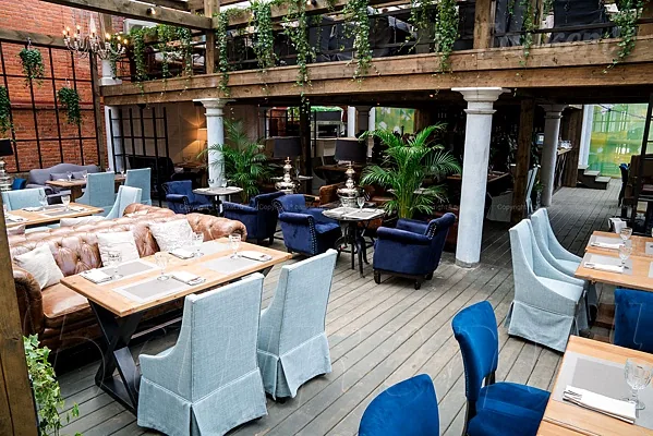 Modus Cafe / Модус Кафе, Летняя терраса — фото