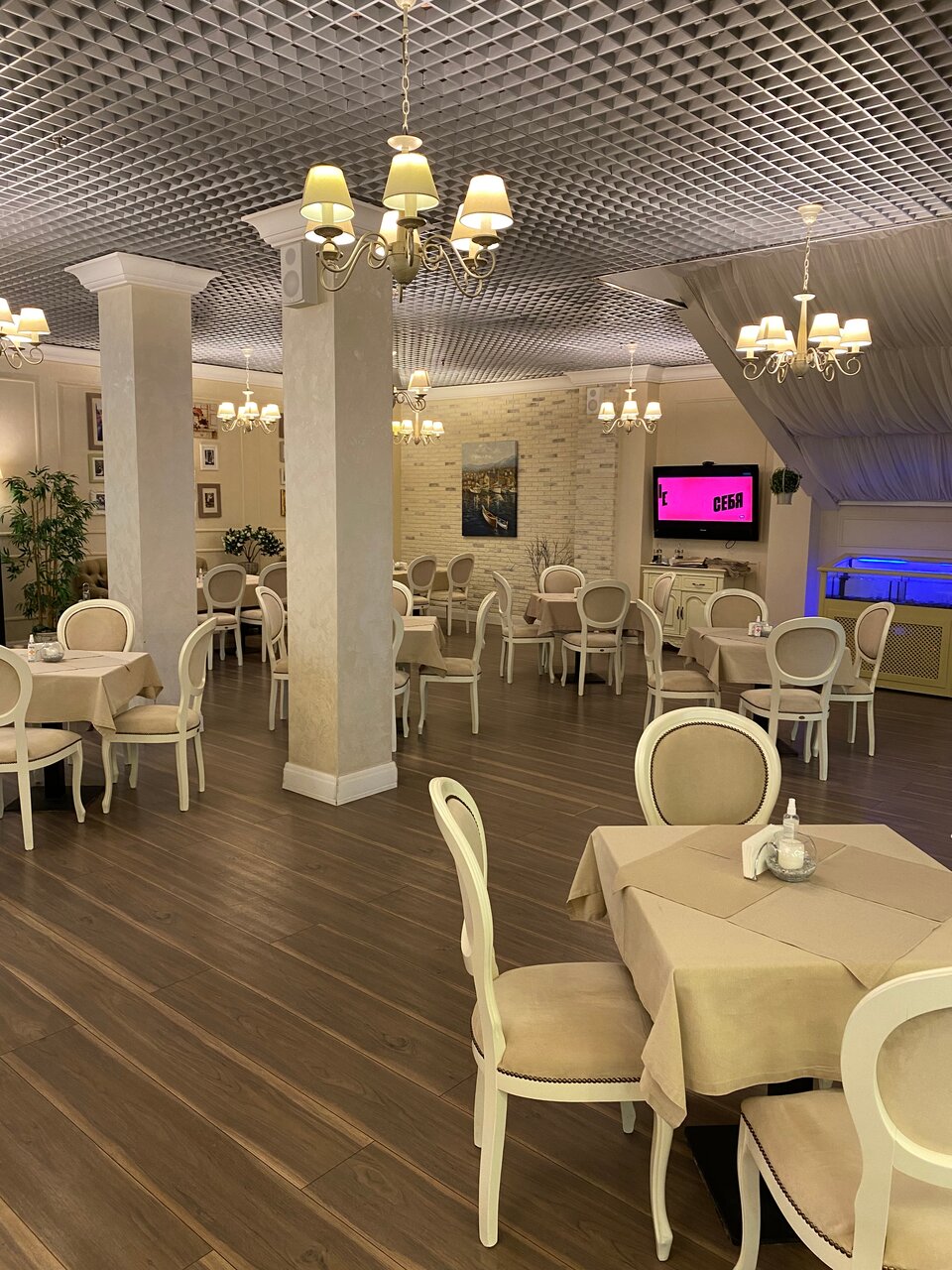 1 — банкетный зал L-cafe, фото