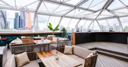 Чиллаут/ зона для курения — интерьер зала