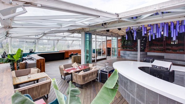 Чиллаут/ зона для курения — подробнее о зале