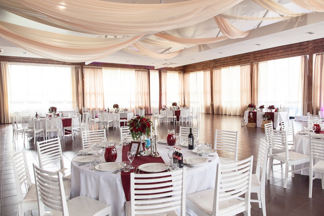 Рыболовная Усадьба Остров — Банкетный зал , фото банкетного зала