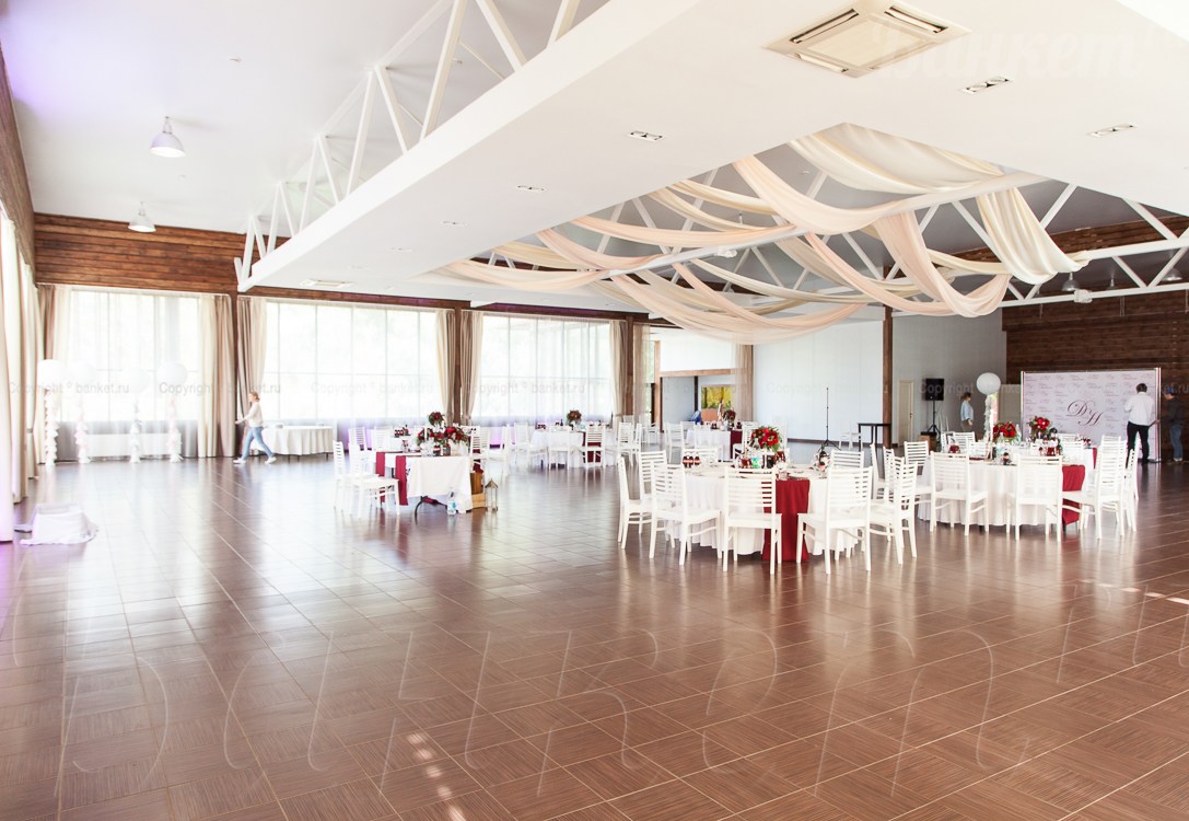 Банкетный зал  — Рыболовная Усадьба Остров