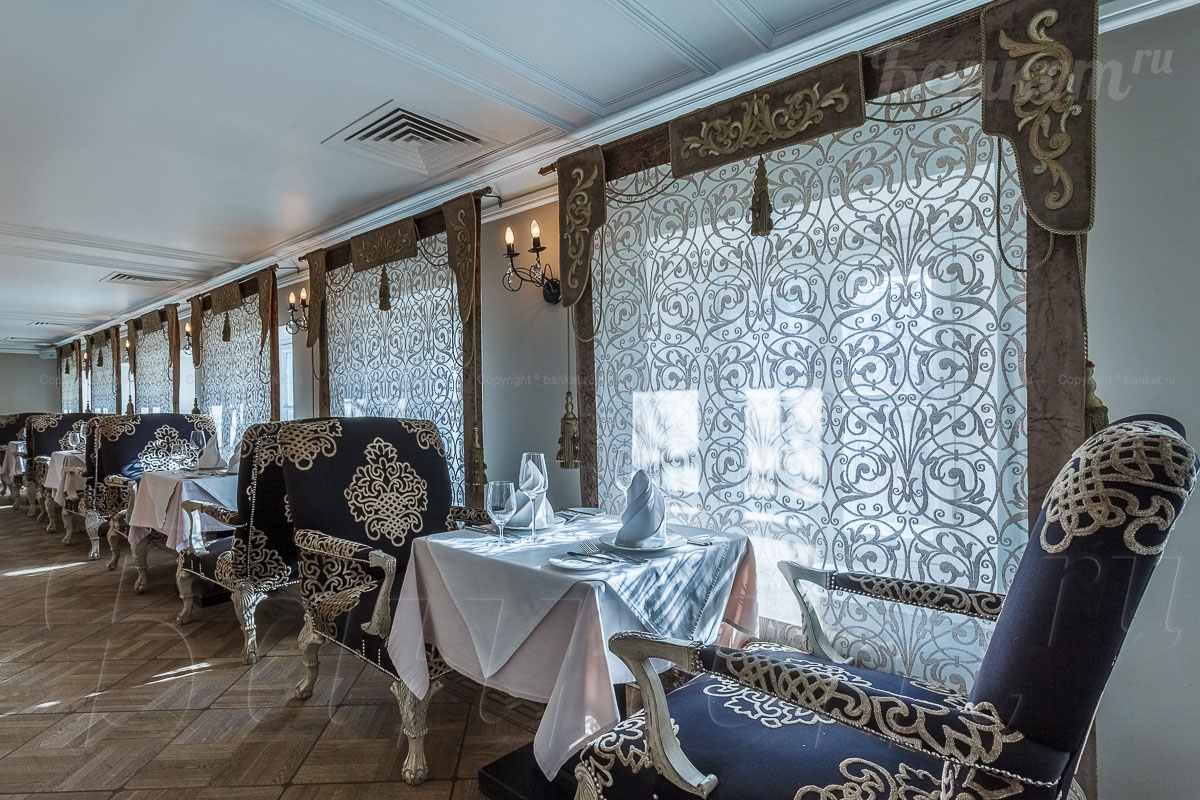 Антресоль — банкетный зал Ресторан русской кухни Гусятникоff