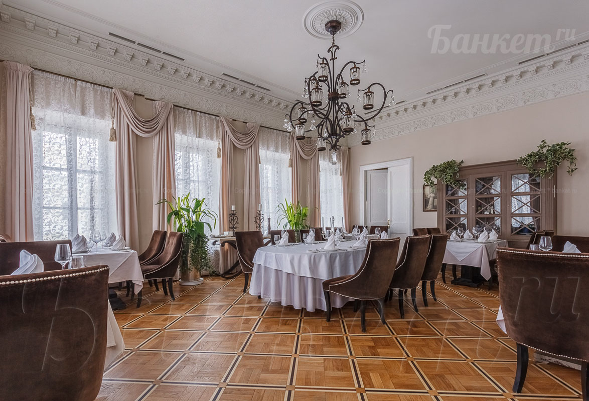 Каминный зал — Ресторан русской кухни Гусятникоff