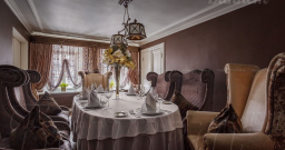 Первый обеденный зал — интерьер зала