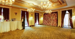 Каминный — подробнее о зале