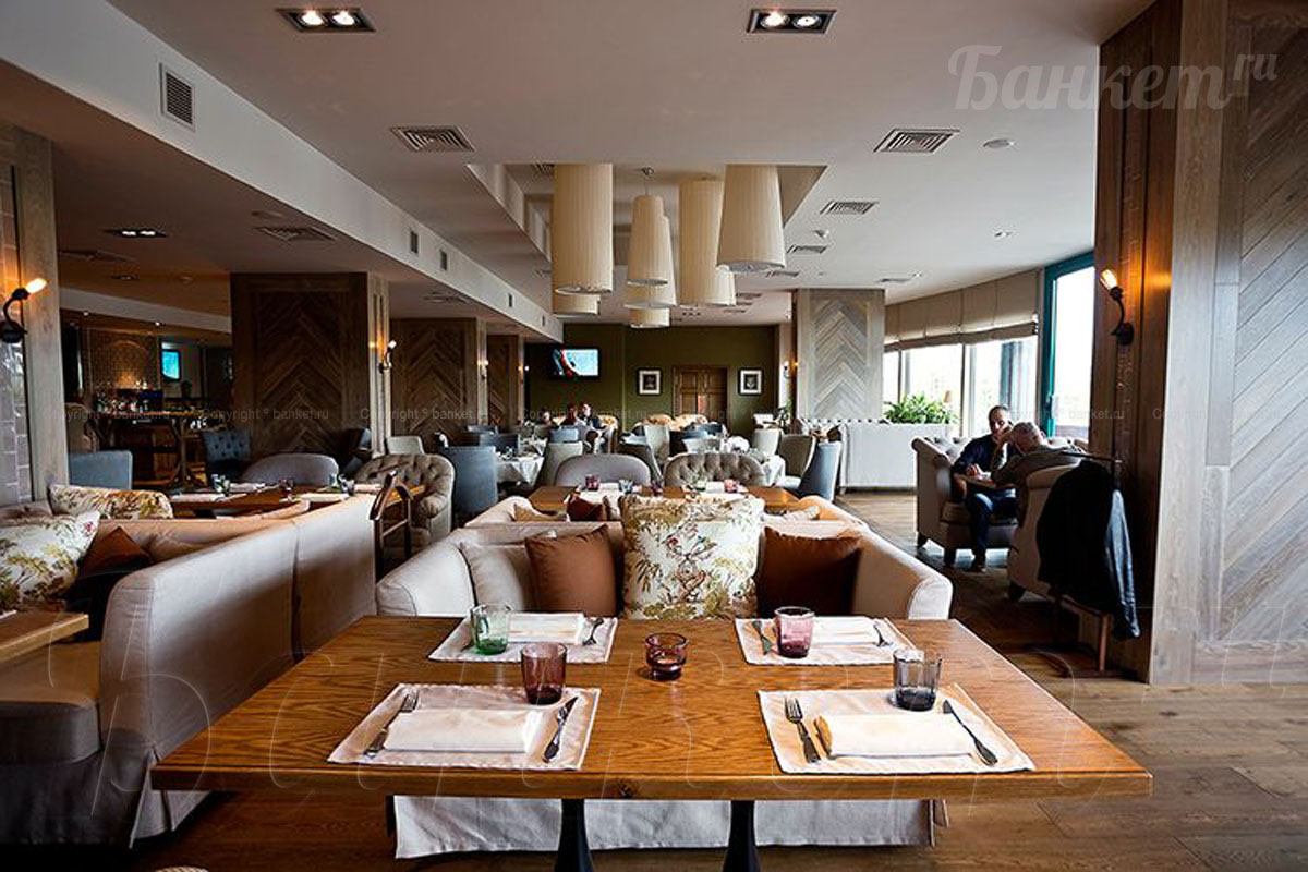 Зал Центральный — Ресторан Ротонда