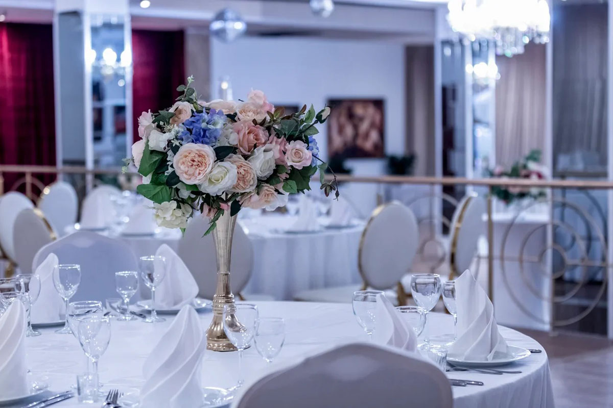 Зал Империал (Шоссе Энтузиастов, 7А, м. Авиамоторная) — Империал Холл