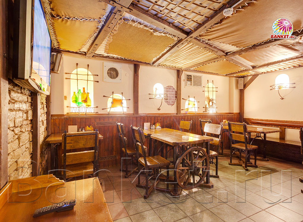 Бар — Таверна Сивый Мерин