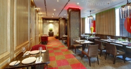 Малый зал — подробнее о зале