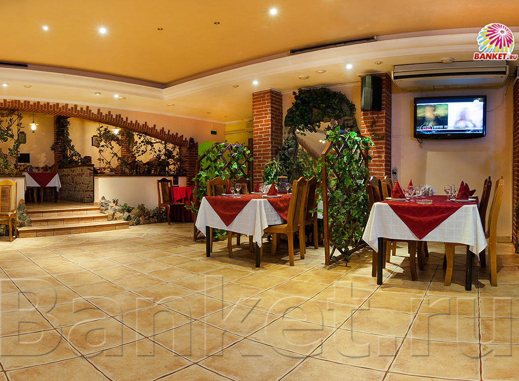 Ресторан Волшебный Замок — Основной зал, фото банкетного зала