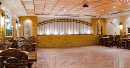 Рыцарский — подробнее о зале