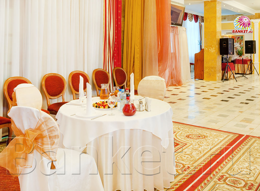 Большой зал (бордо) — фото 10