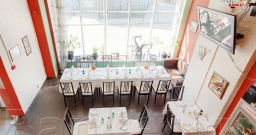 Нижний зал Нижний зал — интерьер зала