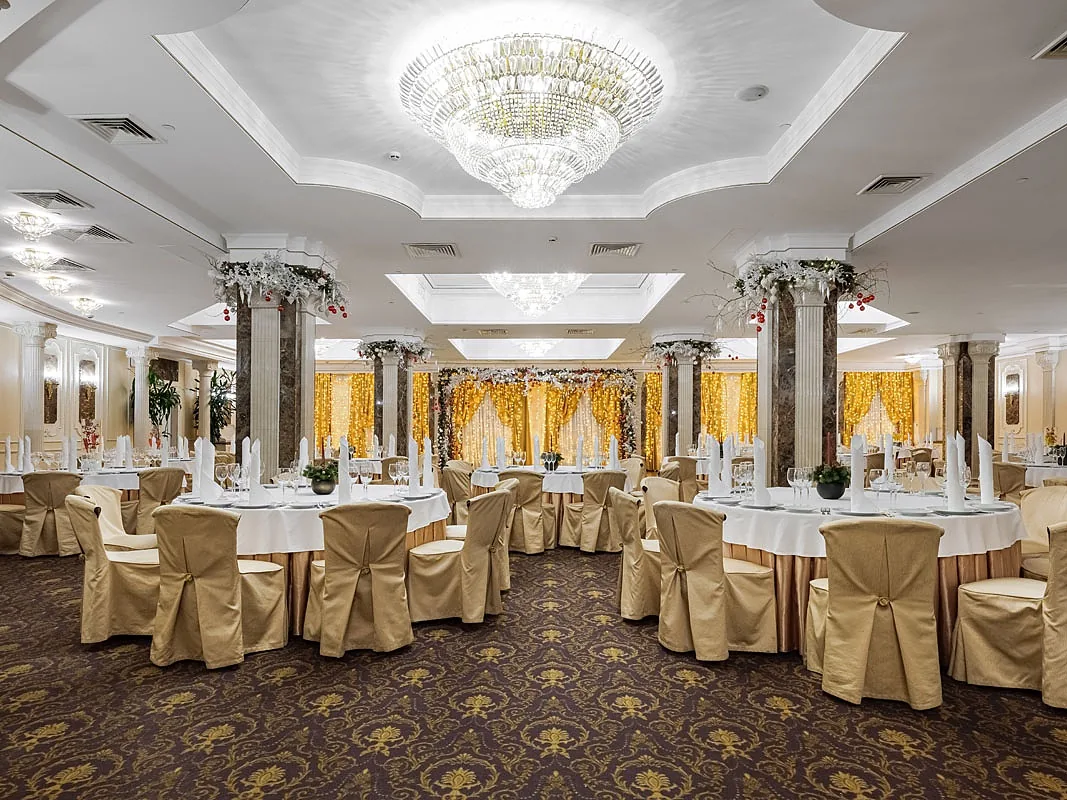 Банкетный зал Суздаль — банкетный зал Golden Ring Hotel / Гостиница Золотое кольцо, фото