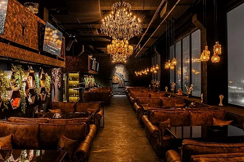 Зал — Барвиха Lounge
