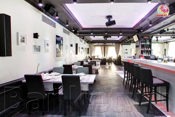 Логотип Никола-Тесла