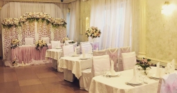 Маркиза — интерьер зала