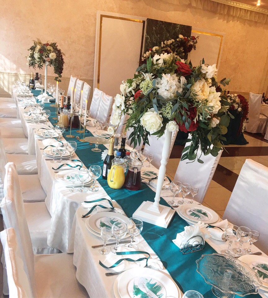 Шампань — Ресторан Авиньон / Avignone