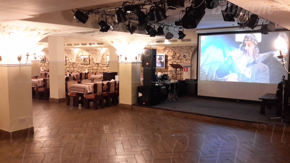 Трапезный зал Трапезный зал — фото 31