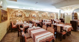 Трапезный зал Трапезный зал — интерьер зала