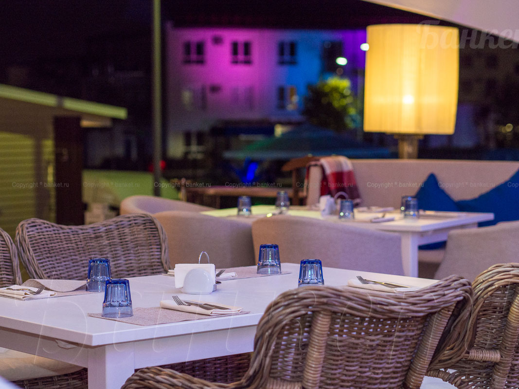 Основной зал — Парус кафе