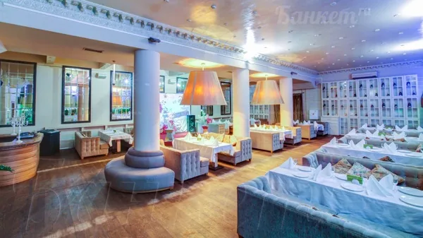 Большой зал — подробнее о зале
