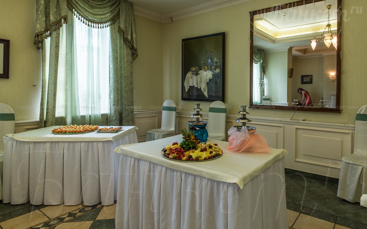 Каминный зал (2-й этаж) — Ресторан Суворовъ