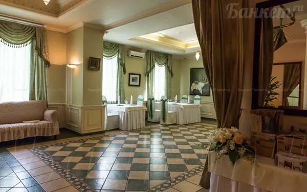 Каминный зал (2-й этаж) — интерьер зала