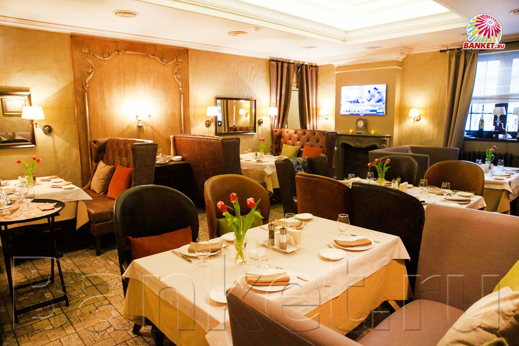 Зал 3 с камином — Ресторан Журбон