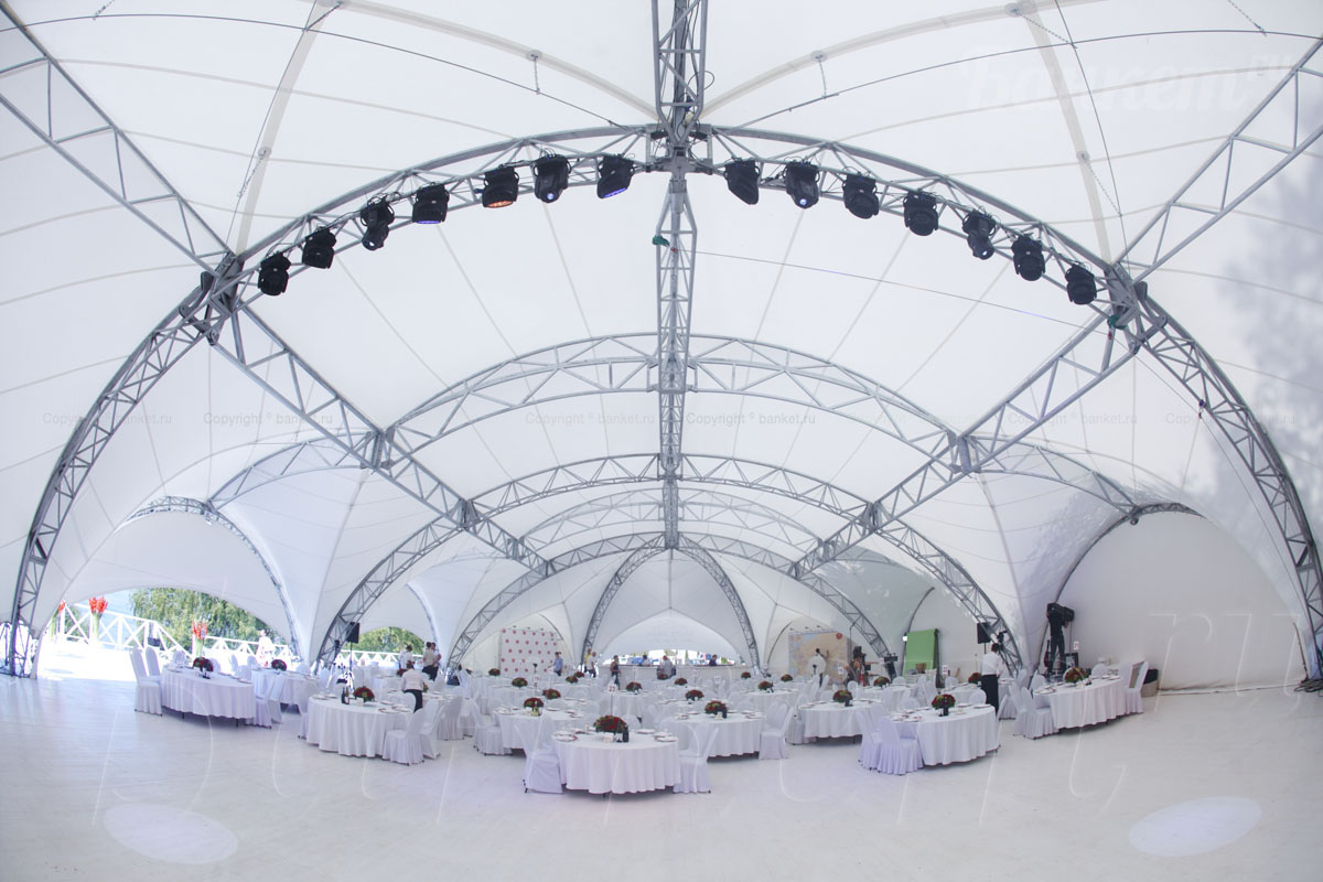 White Park — Большой шатер, фото банкетного зала