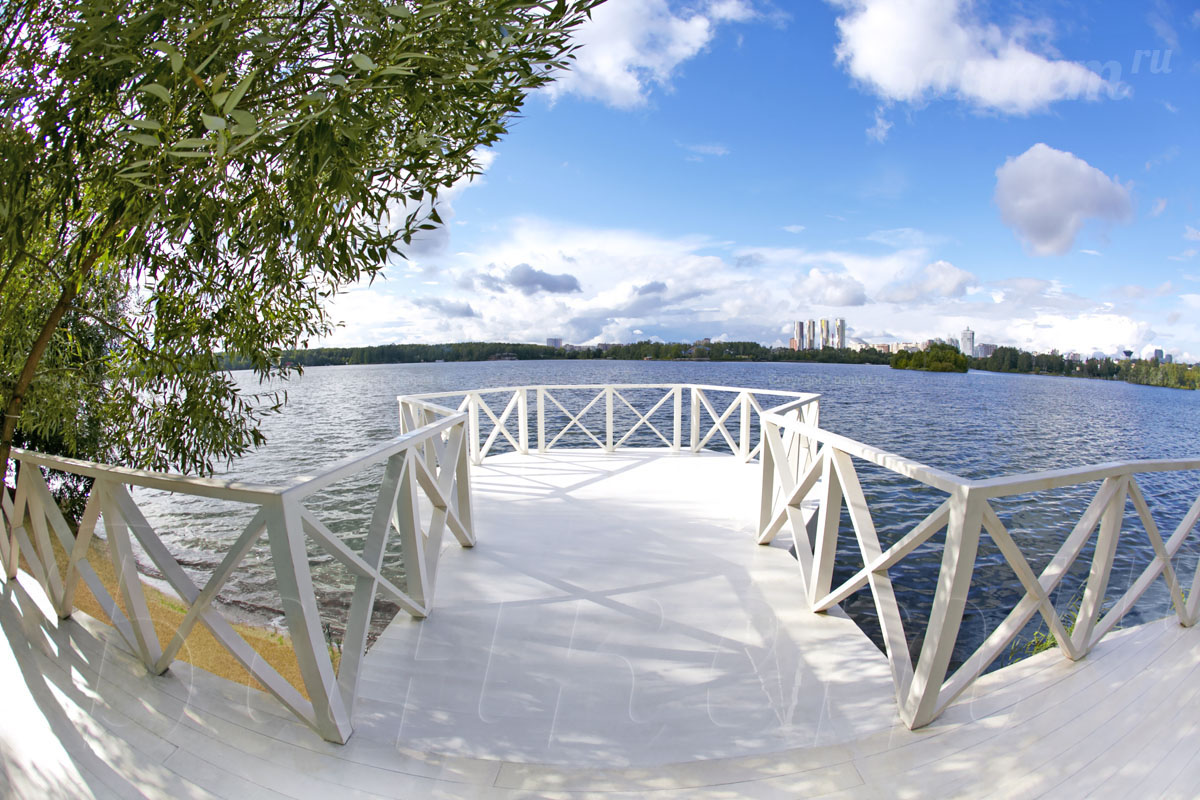 Большой шатер — White Park