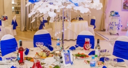 Декор — подробнее о зале